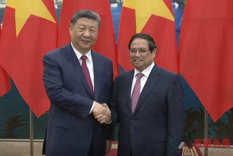 中国国家主席习近平在越共中央驻地会见越南总理范明政
