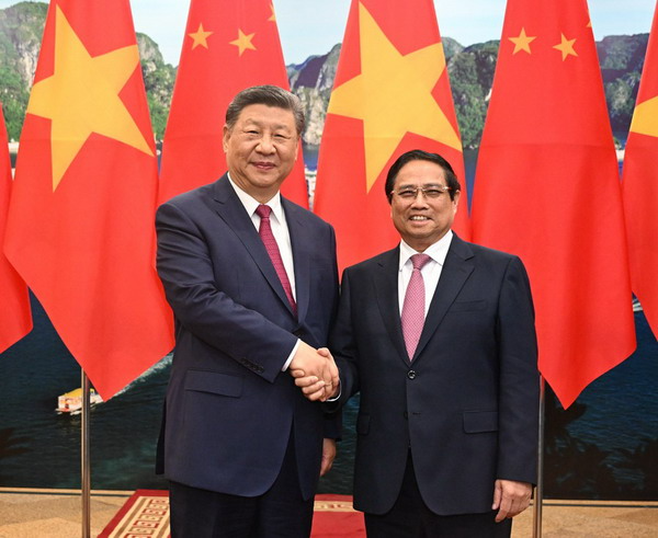 中国国家主席习近平会见越南总理范明政 双方要加强战略协作