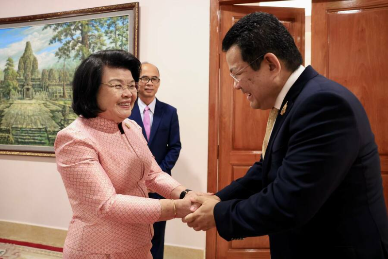 柬埔寨国会主席会见泰国大使 就深化柬泰双边合作进行交流