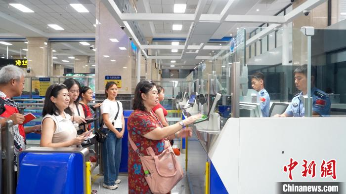 2025年以来中越边境河口口岸出入境旅客超200万人次