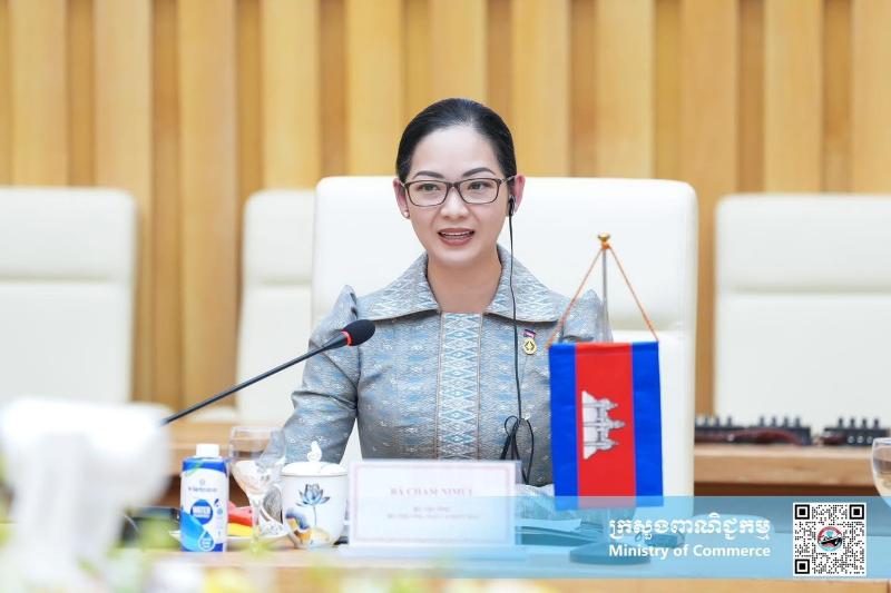 柬埔寨商业部大臣拜会越南总理  与越南工贸部长会谈 达成一系列重要共识