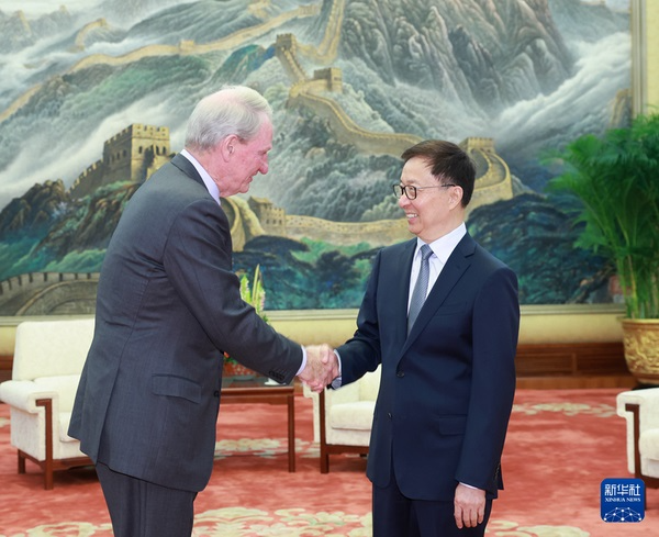 中国国家副主席：中美应以平等对话解决经贸合作中分歧