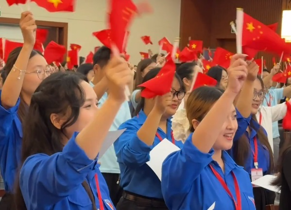越南青年“红色研学之旅”首场活动在中国广西大学举行