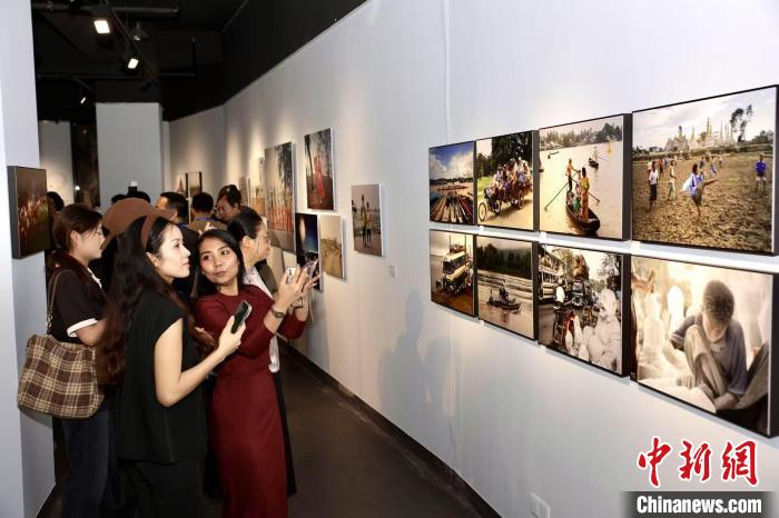 中国东盟命运共同体主题影像作品巡展首展亮相南宁