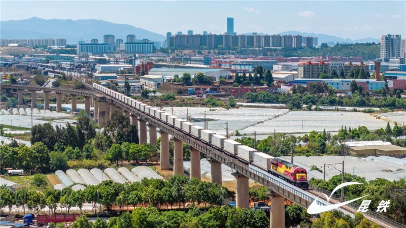中老铁路货物运输量突破6000万吨 运输需求逐年攀升