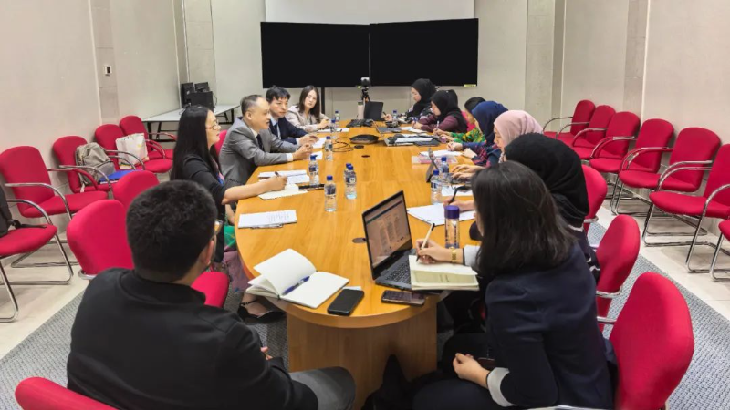 中国—东盟博览会秘书处与文莱财经部门和创新机构座谈