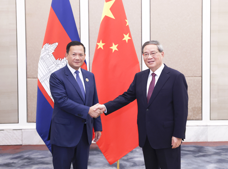 中国总理李强会见柬埔寨首相洪玛奈 中方鼓励更多中国企业赴柬投资