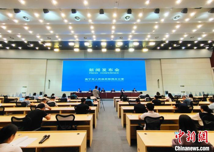 南宁提升开放能级 建设面向东盟跨境物流枢纽