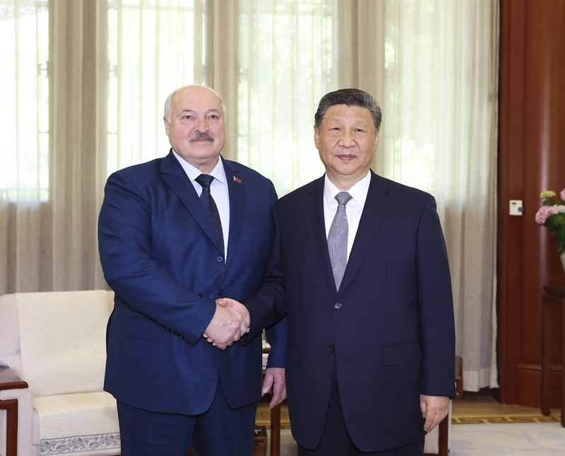 中国国家主席习近平会见白俄罗斯总统卢卡申科