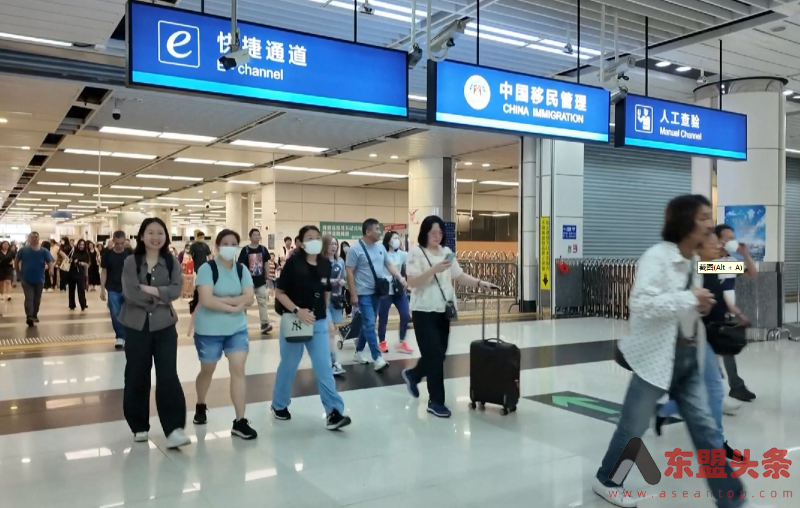 中国端午节假期590.7万人次出入境
