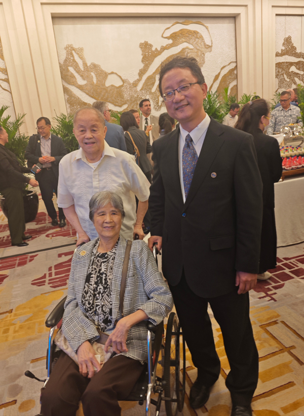 中国外交部亚洲司司长刘劲松出席菲律宾独立日招待会