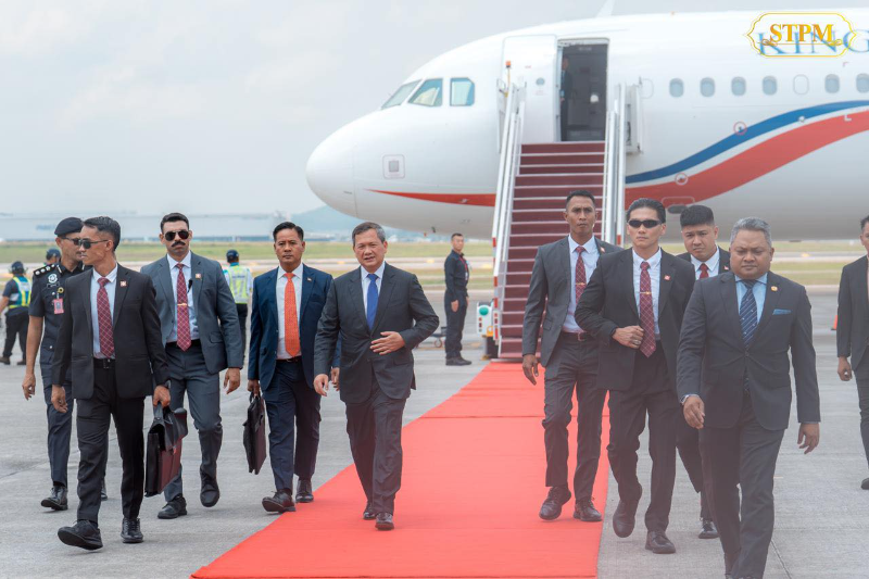 柬埔寨首相与泰国代理总理率团抵达马来西亚 商讨解决边境冲突问题