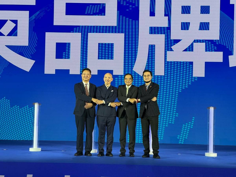 柬埔寨国务大臣李突在深圳出席第十九届中国品牌节 推介柬数字化转型政策