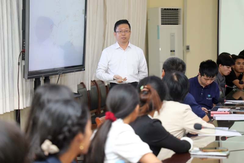 柬中关系发展学会会长谢莫尼勒撰文致敬中国人民抗日战争胜利80周年：致力于和平，促进发展  