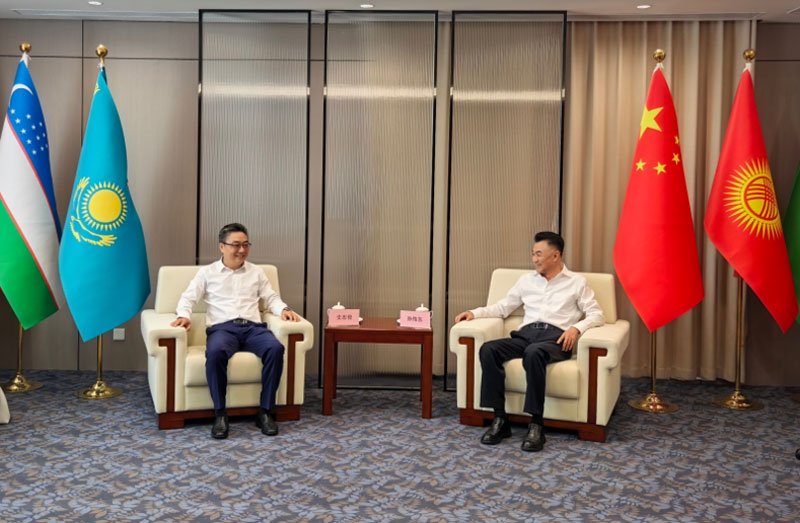 中国—东盟中心秘书长史忠俊访问中国—中亚机制秘书处 