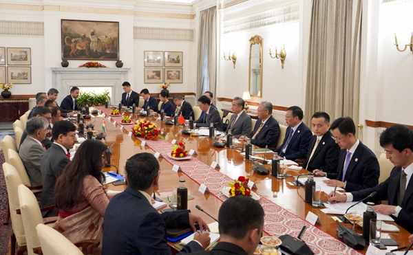 中印边界问题特别代表会晤达成10点共识