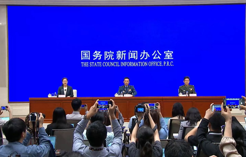 中国九三阅兵时长约70分钟 首次亮相新型武器装备占比大  