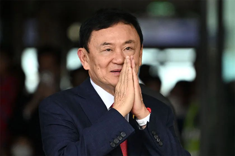 泰国刑事法庭驳回前总理他信涉嫌冒犯君主罪案指控