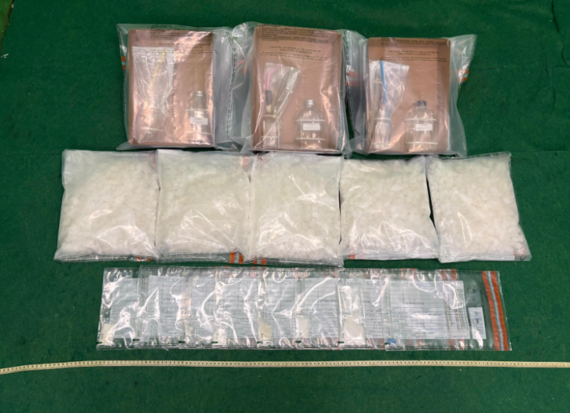 香港海关在机场侦破三宗毒品案件
