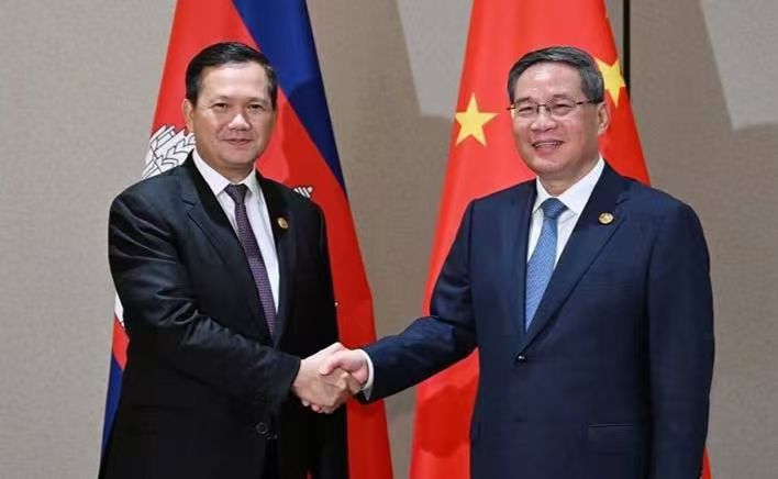 柬埔寨首相洪玛奈向中国总理李强致贺电 祝贺中华人民共和国成立76周年