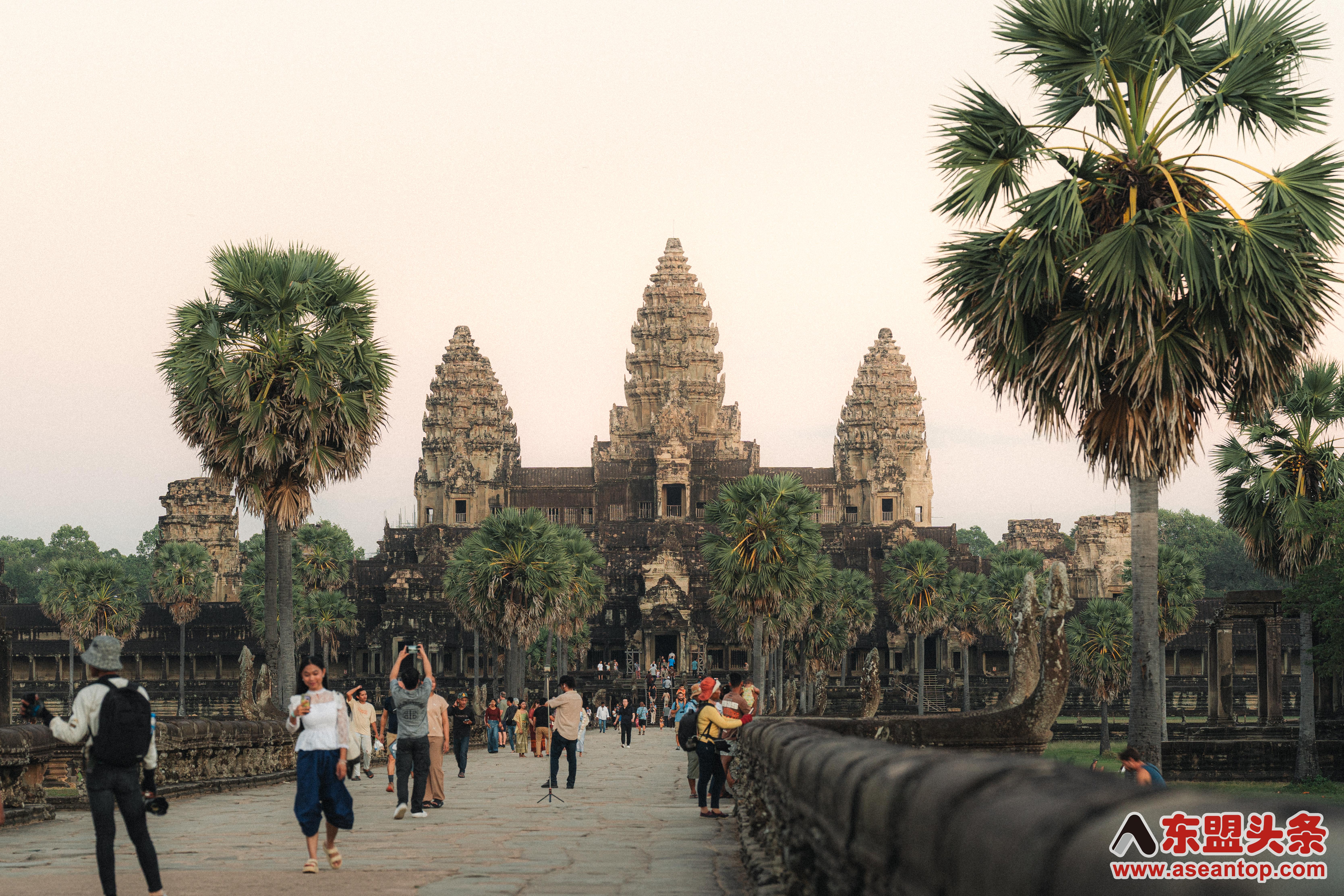 Siem Reap Reports Sharp Decline in Year-End Holiday Visitors Amid Regional Tensions