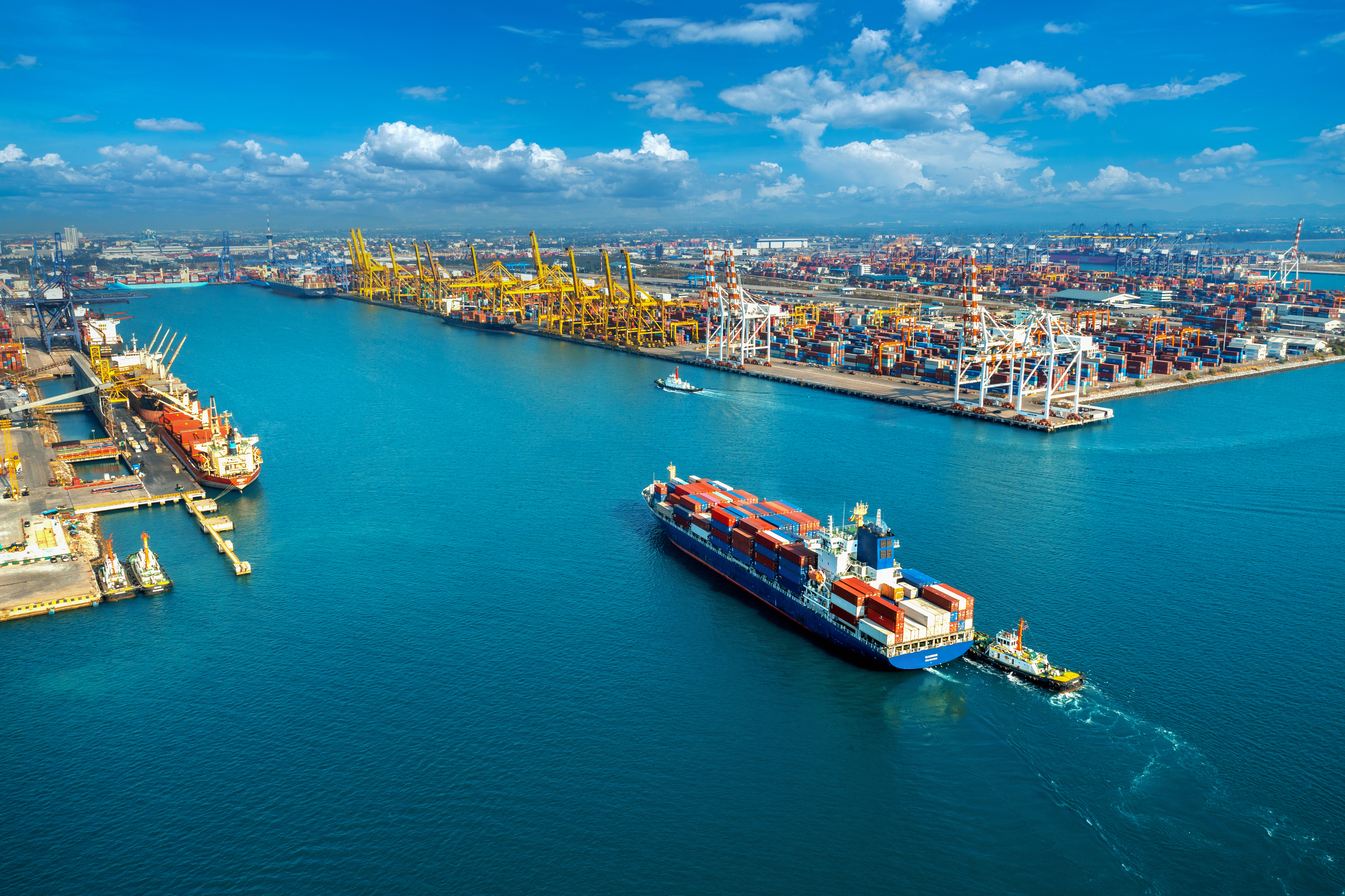 Cambodia’s Exports to ASEAN and EU Surge to $10.67 Billion in 2025