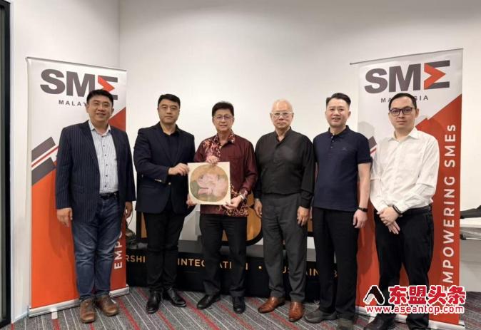 马来西亚一带一路经济友好协会走访马来西亚中小企业公会和三所高校