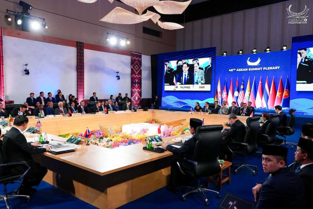 东盟峰会讨论制定应急预案，确保燃料与粮食稳定供应