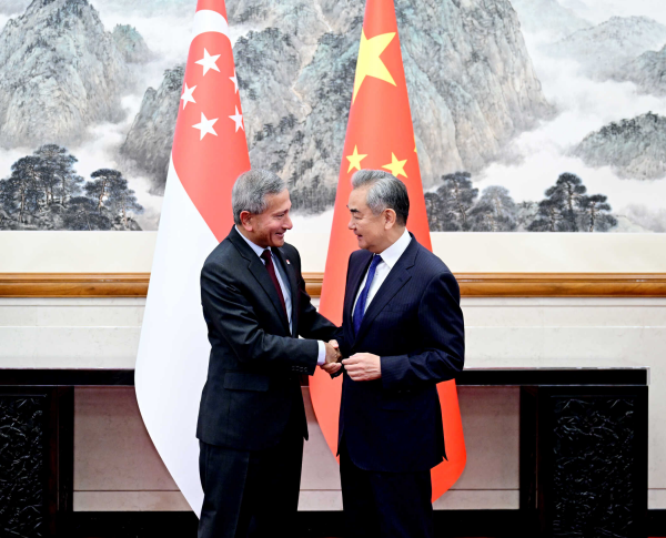 新加坡外长同中国外长会谈：新方不会做任何违背和损害中国利益的事情