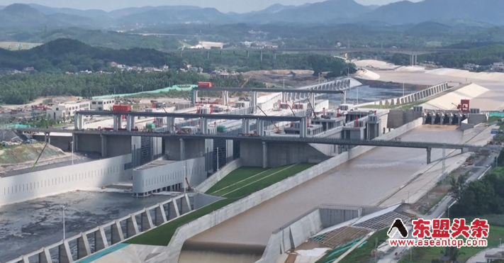 ${list.articleTitle}