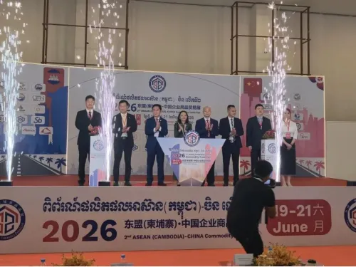 出海金边拓新局，会展搭桥赋能嘉企｜第二届东盟・中国商品展暨新能源车与光储展柬埔寨金边盛大启幕