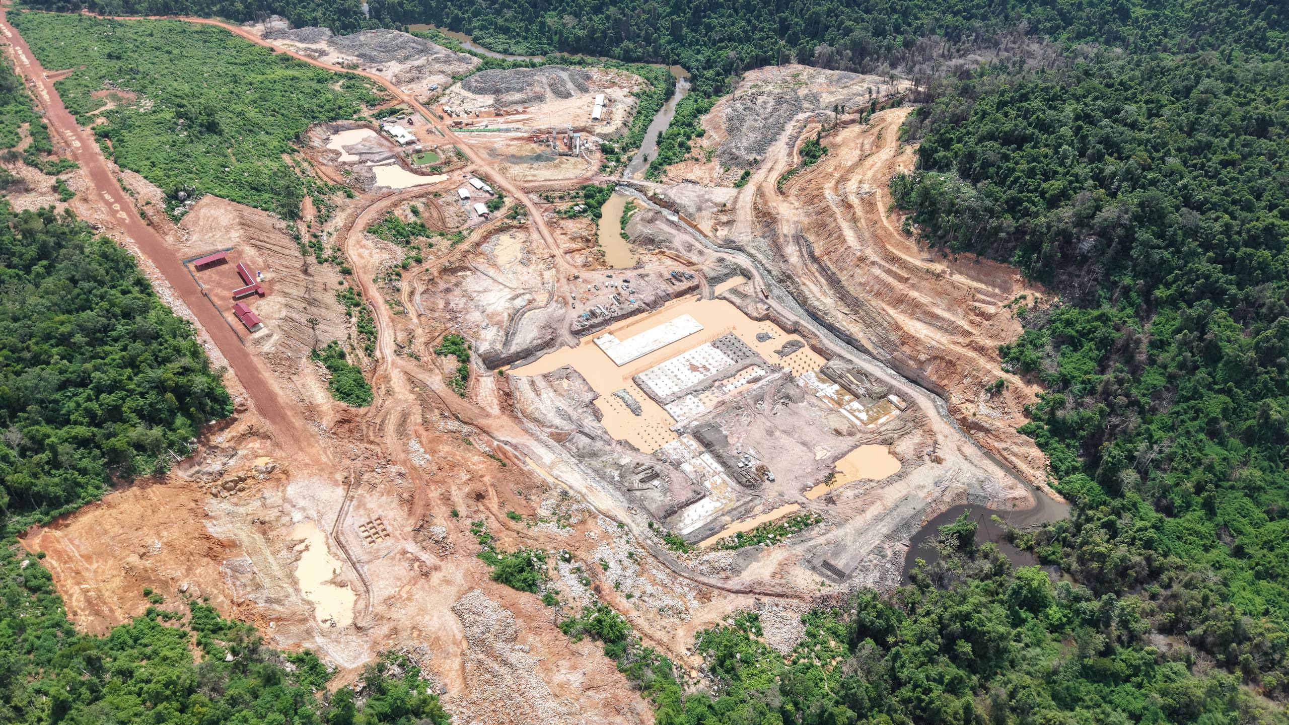 柬埔寨菩萨省2号蓄水坝建设工程持续推进 有望成柬最大蓄水坝