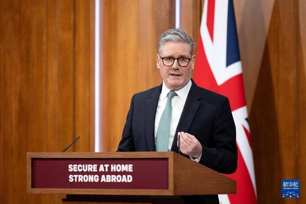 英媒:首相斯塔默将于周一宣布辞职 拟留任至秋季