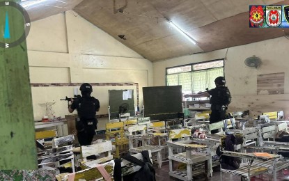 菲律宾校园枪击案暴露枪支管理漏洞  警方对涉事警员启动渎职调查  