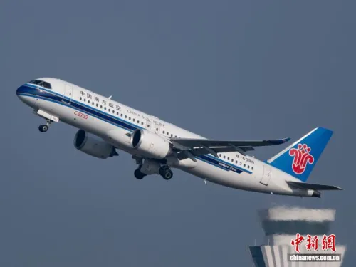 南航暑运旺季计划执行航班超19万班次
