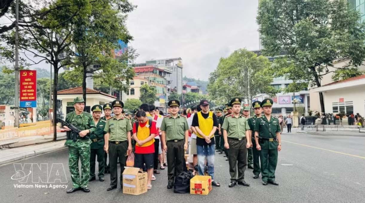 曾在柬埔寨诈骗 19名中国籍嫌犯潜逃至越南故技重施被抓