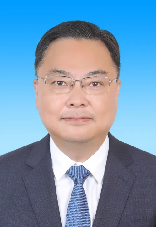 中国驻泰国大使张建卫在泰国媒体发表署名文章《站在新起点 走好新征程》