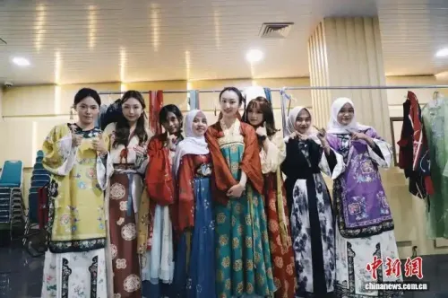 赓续郑和精神 中印尼青年结对“友谊使者”