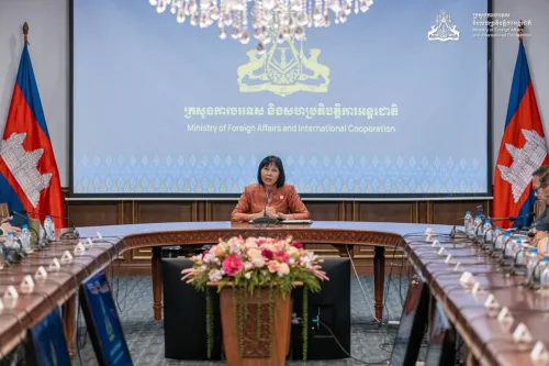 柬埔寨向驻柬外交官及国际组织通报柬泰边境最新局势 称泰方仍在边境持续非法活动