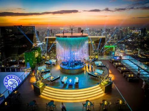 La Vida Sky Bar 全新招牌菜惊艳亮相——48层高空品味铁板干锅牛蛙