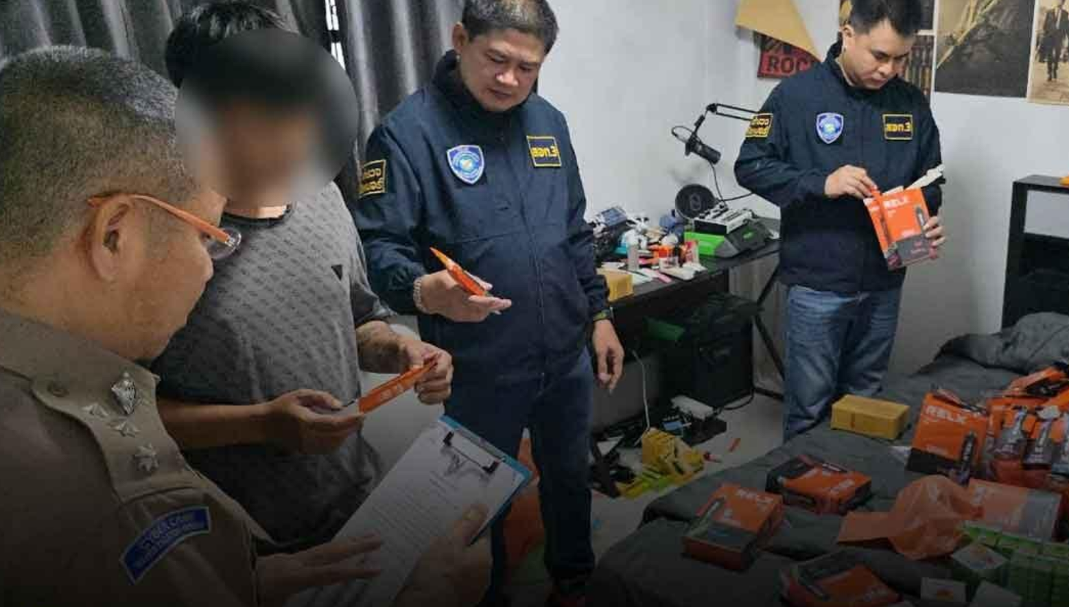 ​跨境违禁品网络遭重创：泰国警方在呵叻府端掉线上电子烟暗仓