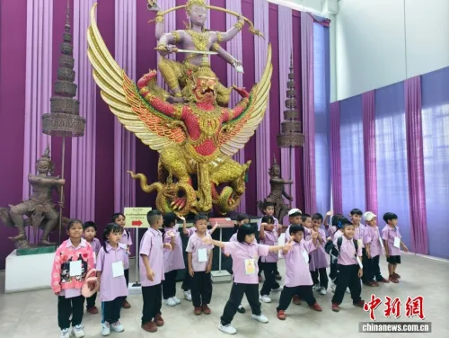 泰国古老孔剧受青少年喜欢