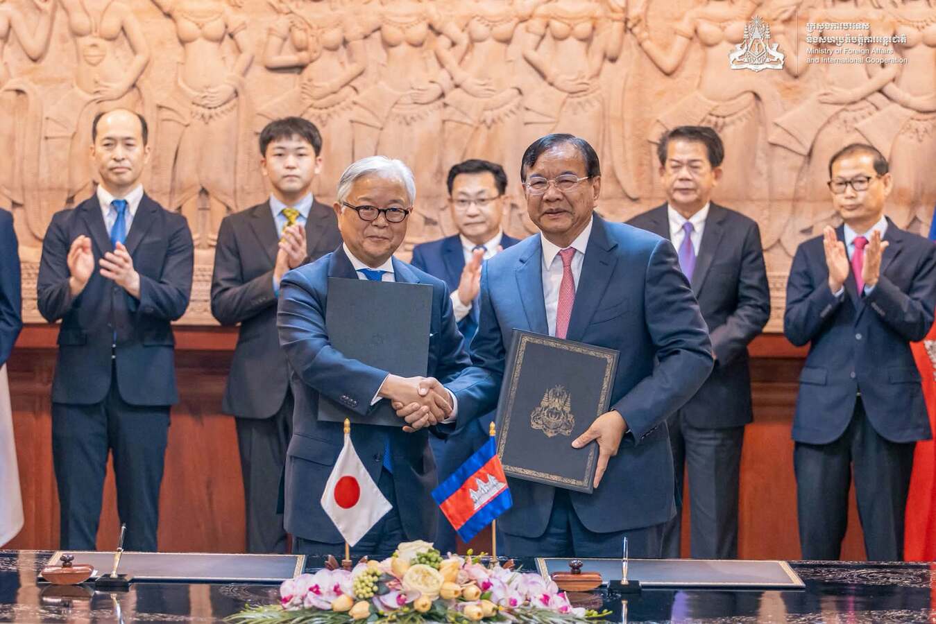 柬埔寨与日本签署178亿日元贷款协议 推进西港新集装箱码头建设