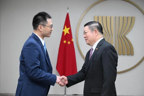 东盟秘书长高金洪会见中国驻东盟大使王擎 探讨深化双方多领域合作