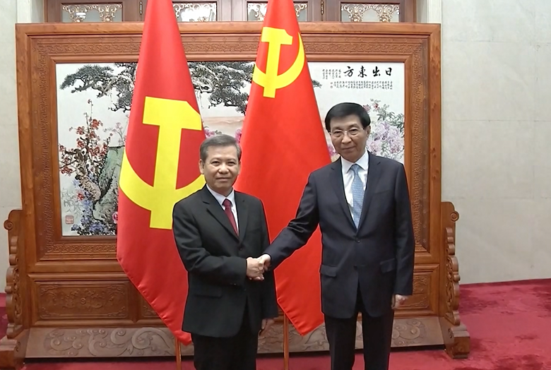 【视频】中共中央政治局常委、中国全国政协主席王沪宁会见越南共产党代表团