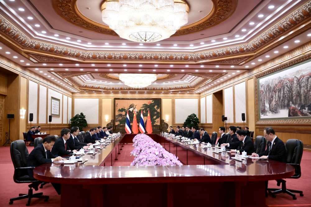 中泰两国政府发表《关于面向繁荣中泰命运共同体的联合声明》
