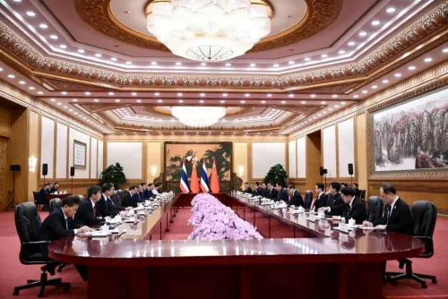 中泰两国政府发表《关于面向繁荣中泰命运共同体的联合声明》
