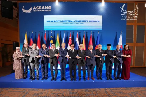 东盟与韩国外长会在马尼拉举行 承诺深化战略伙伴关系