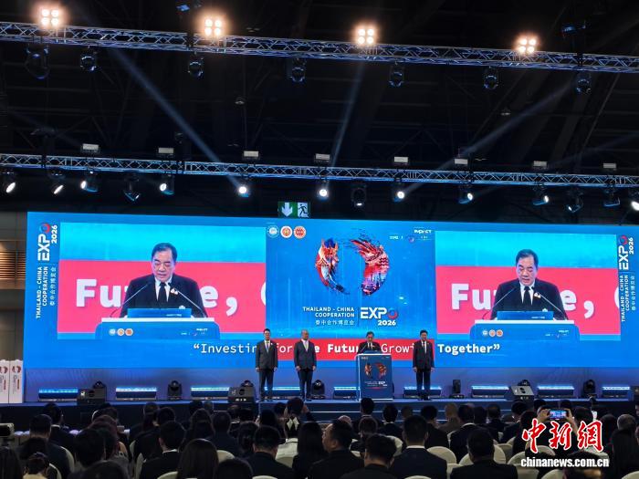 泰国总理:以更大的诚意欢迎中国投资者