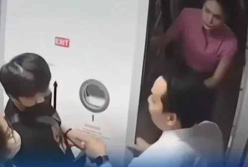 泰国素万那普机场：拒绝中国乘客登机决定由航空公司作出
